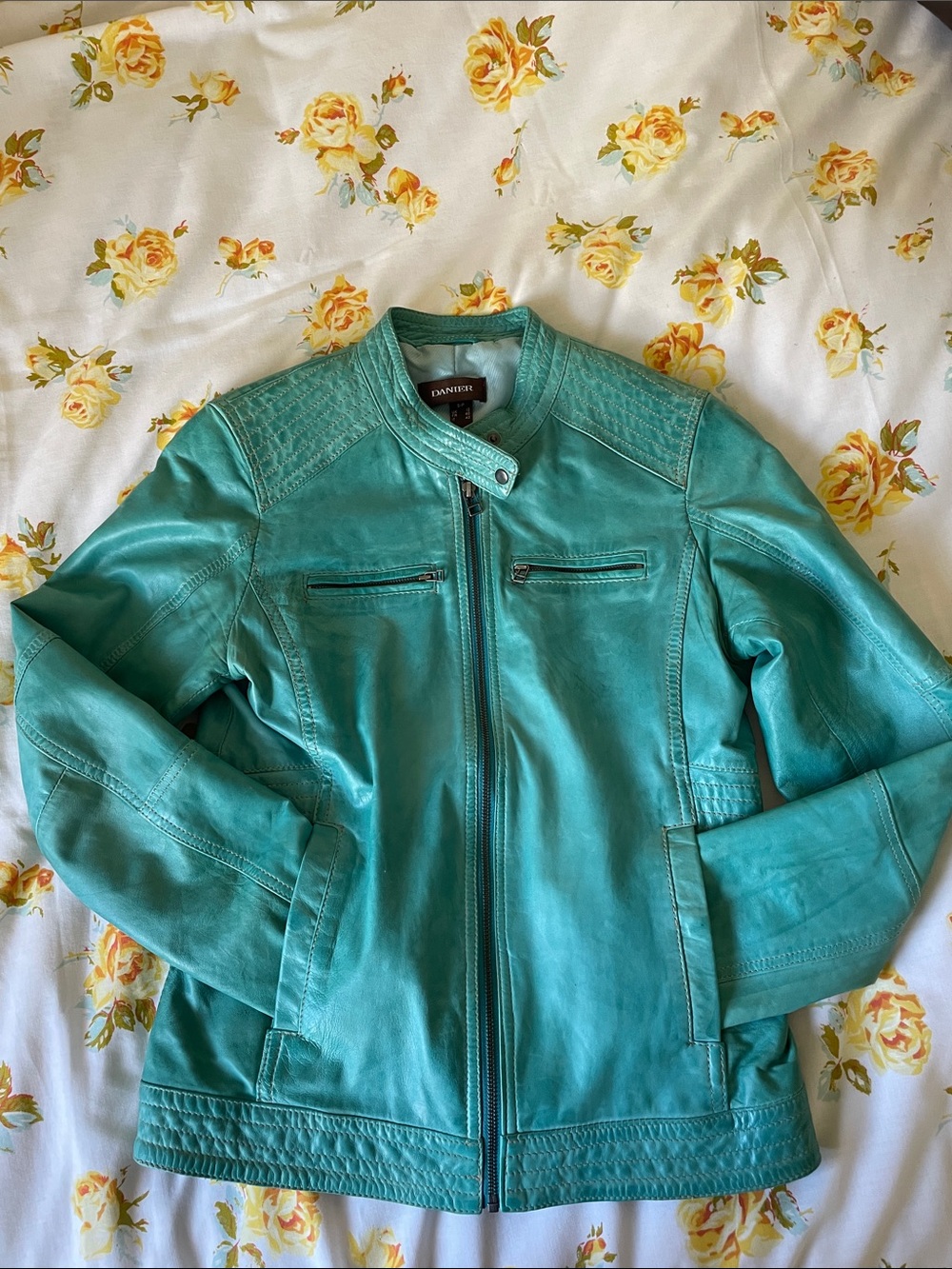 Danier Women's Teal Leather Zip Jacket
